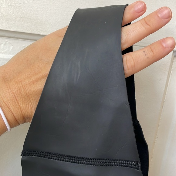 Mikoh Neoprene Bandeau - Picture 3 of 5